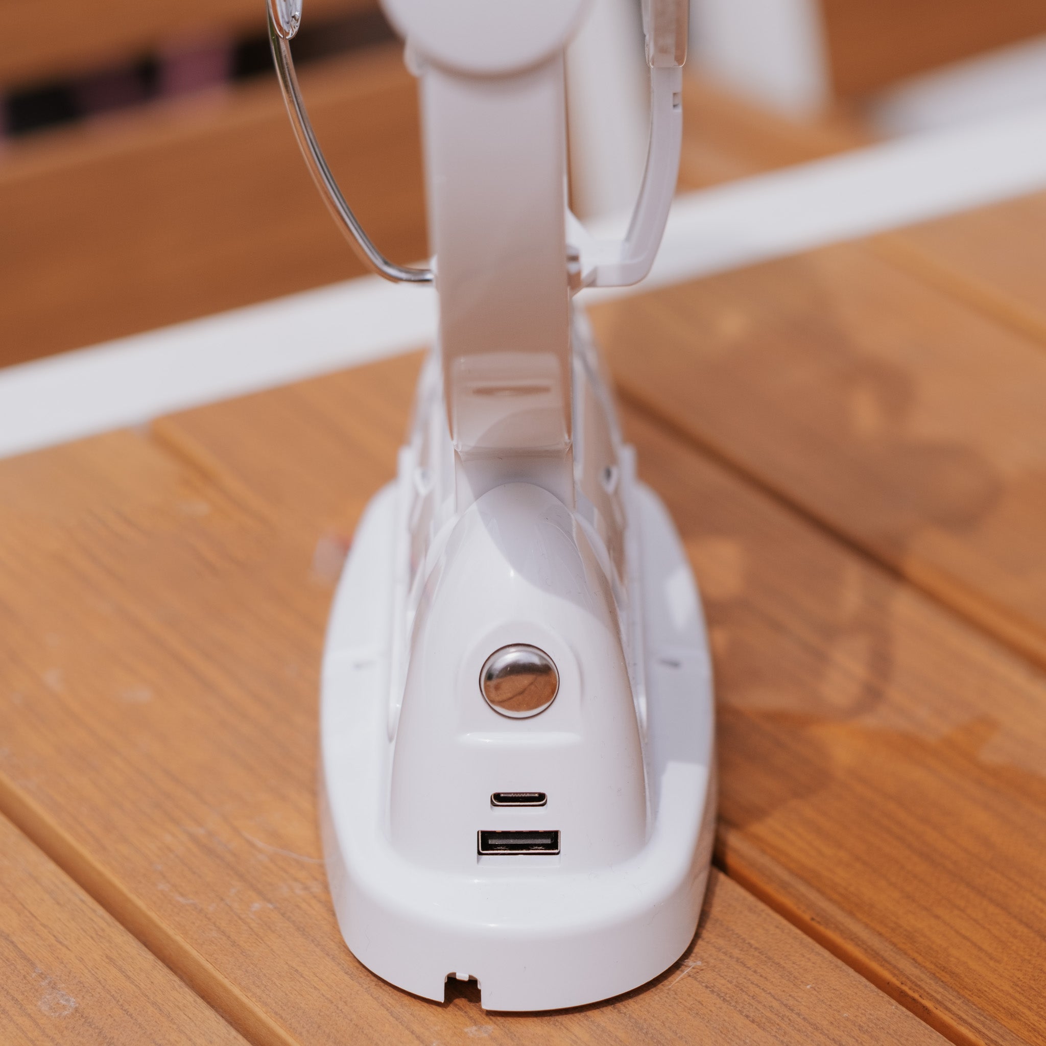 Remote-controlled Portsea Arlo fan with smart design for small spaces
